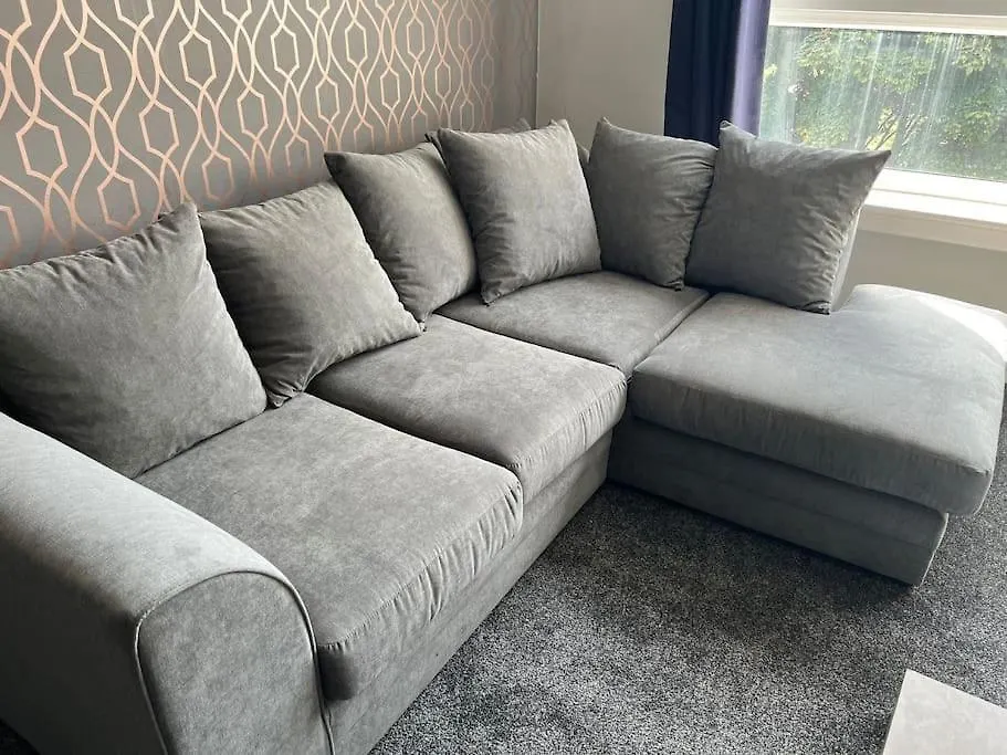 Charming, Modern Flat Sleeps 5 Apartment Tayport