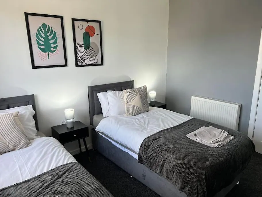 Charming, Modern Flat Sleeps 5 Apartment Tayport 0*,